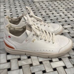 ON Women's White Athletic Shoes